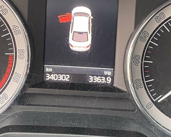 Серый Шкода Октавия, объемом двигателя 1.97 л и пробегом 340 тыс. км за 13300 $, фото 8 на Automoto.ua