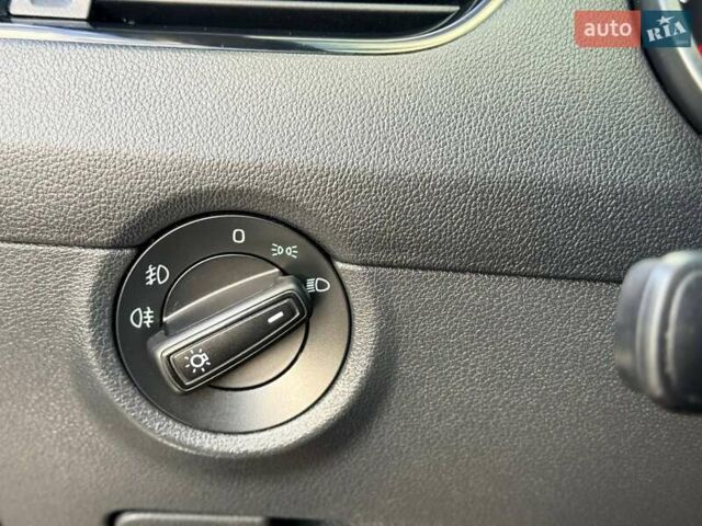 Серый Шкода Октавия, объемом двигателя 1.4 л и пробегом 162 тыс. км за 11900 $, фото 5 на Automoto.ua