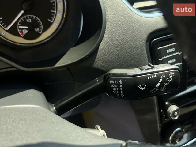 Серый Шкода Октавия, объемом двигателя 1.6 л и пробегом 273 тыс. км за 13700 $, фото 25 на Automoto.ua