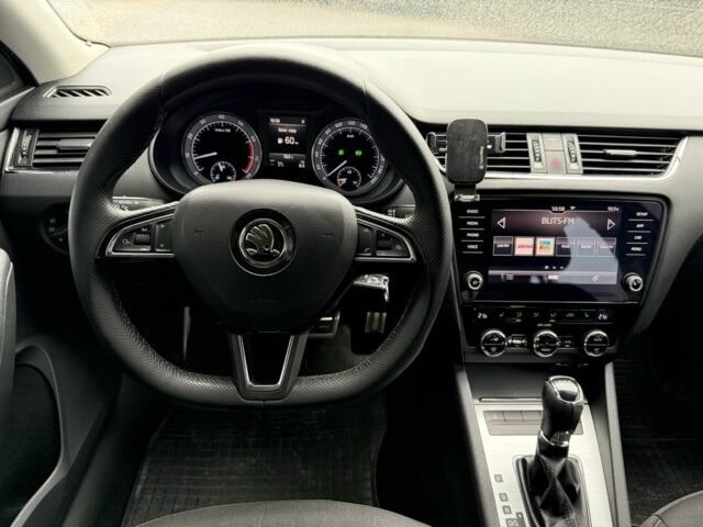 Сірий Шкода Октавія, об'ємом двигуна 1.8 л та пробігом 162 тис. км за 13999 $, фото 19 на Automoto.ua