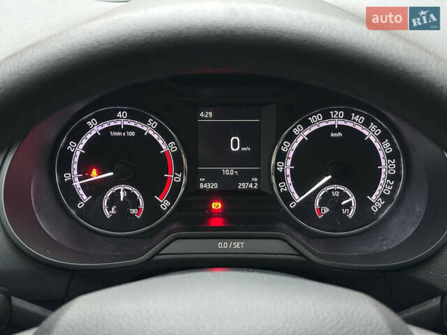 Серый Шкода Октавия, объемом двигателя 1.6 л и пробегом 84 тыс. км за 15000 $, фото 17 на Automoto.ua