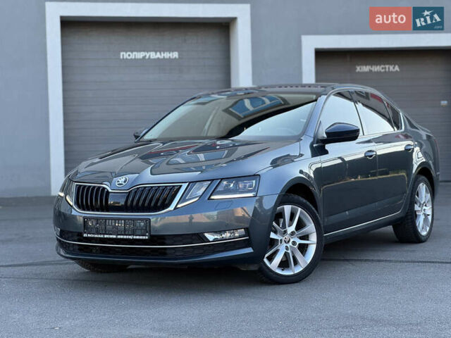 Серый Шкода Октавия, объемом двигателя 2 л и пробегом 233 тыс. км за 17350 $, фото 8 на Automoto.ua