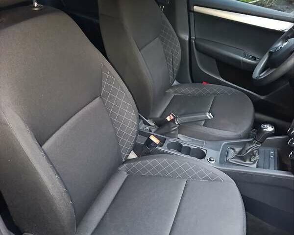 Серый Шкода Октавия, объемом двигателя 1.4 л и пробегом 141 тыс. км за 11799 $, фото 10 на Automoto.ua