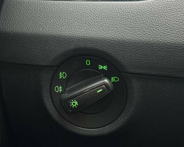 Серый Шкода Октавия, объемом двигателя 1.6 л и пробегом 84 тыс. км за 15000 $, фото 20 на Automoto.ua