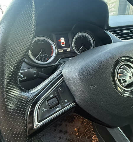 Серый Шкода Октавия, объемом двигателя 1.8 л и пробегом 245 тыс. км за 14200 $, фото 12 на Automoto.ua