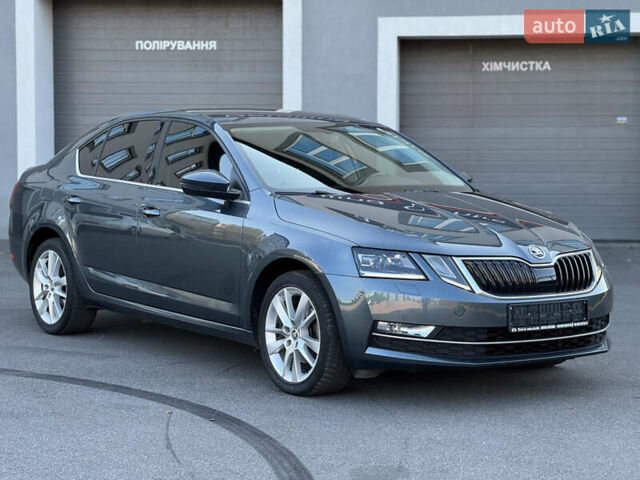 Серый Шкода Октавия, объемом двигателя 2 л и пробегом 233 тыс. км за 17350 $, фото 16 на Automoto.ua