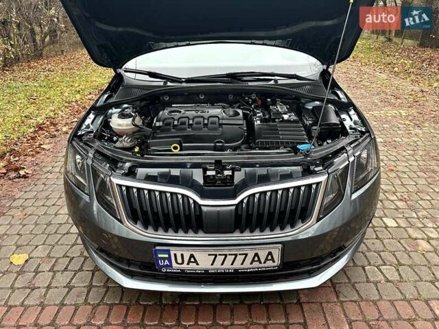 Сірий Шкода Октавія, об'ємом двигуна 2 л та пробігом 193 тис. км за 14999 $, фото 32 на Automoto.ua