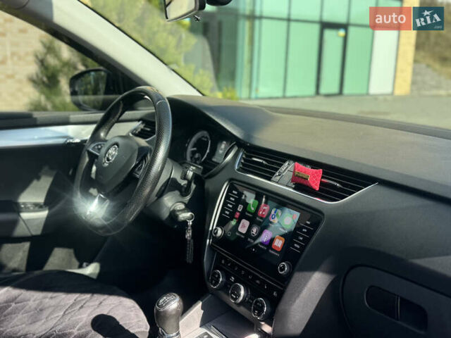 Серый Шкода Октавия, объемом двигателя 1.4 л и пробегом 122 тыс. км за 17200 $, фото 1 на Automoto.ua