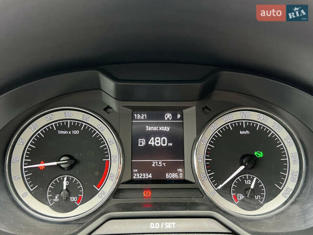 Серый Шкода Октавия, объемом двигателя 2 л и пробегом 232 тыс. км за 16999 $, фото 35 на Automoto.ua