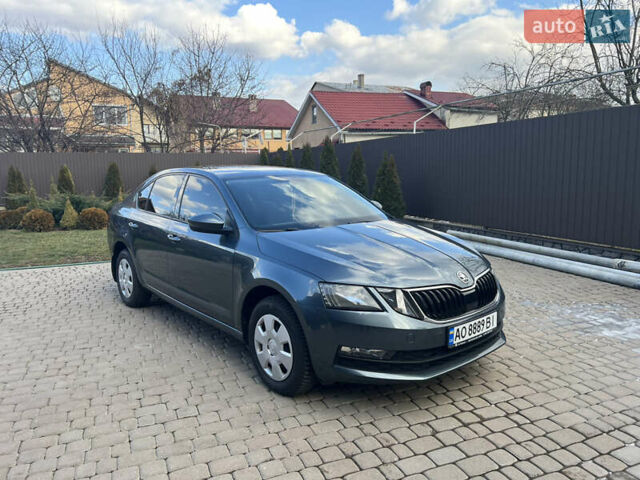 Серый Шкода Октавия, объемом двигателя 1.6 л и пробегом 97 тыс. км за 14950 $, фото 7 на Automoto.ua