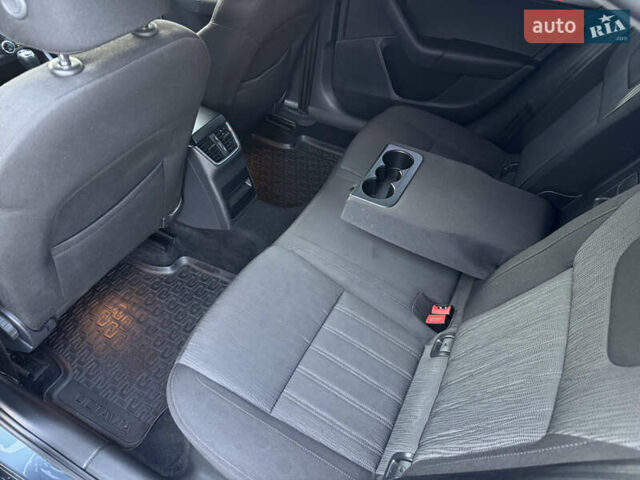 Серый Шкода Октавия, объемом двигателя 2 л и пробегом 233 тыс. км за 17350 $, фото 41 на Automoto.ua