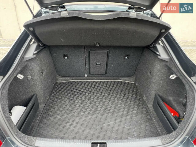 Серый Шкода Октавия, объемом двигателя 2 л и пробегом 232 тыс. км за 16999 $, фото 56 на Automoto.ua