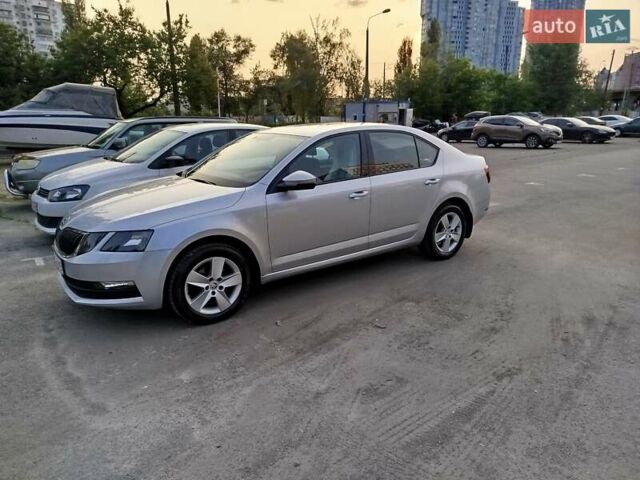 Серый Шкода Октавия, объемом двигателя 1.4 л и пробегом 74 тыс. км за 15000 $, фото 1 на Automoto.ua