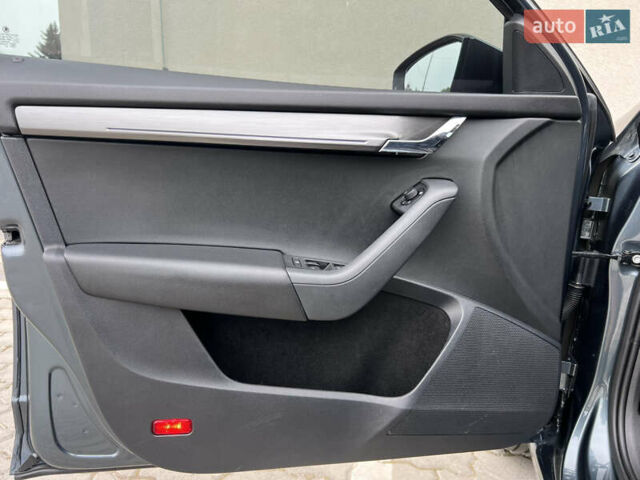 Серый Шкода Октавия, объемом двигателя 2 л и пробегом 232 тыс. км за 16999 $, фото 31 на Automoto.ua