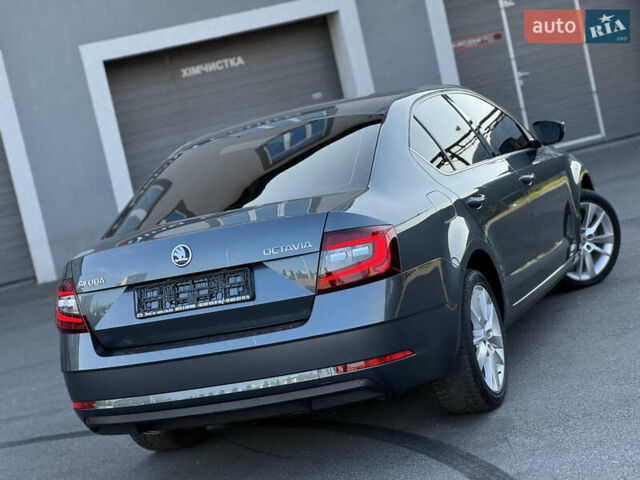 Серый Шкода Октавия, объемом двигателя 2 л и пробегом 233 тыс. км за 17350 $, фото 34 на Automoto.ua
