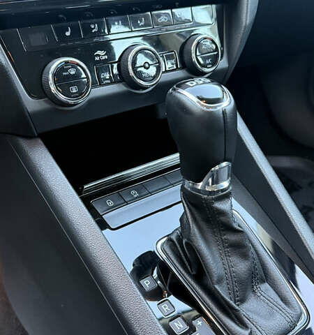 Серый Шкода Октавия, объемом двигателя 1.8 л и пробегом 245 тыс. км за 14200 $, фото 11 на Automoto.ua