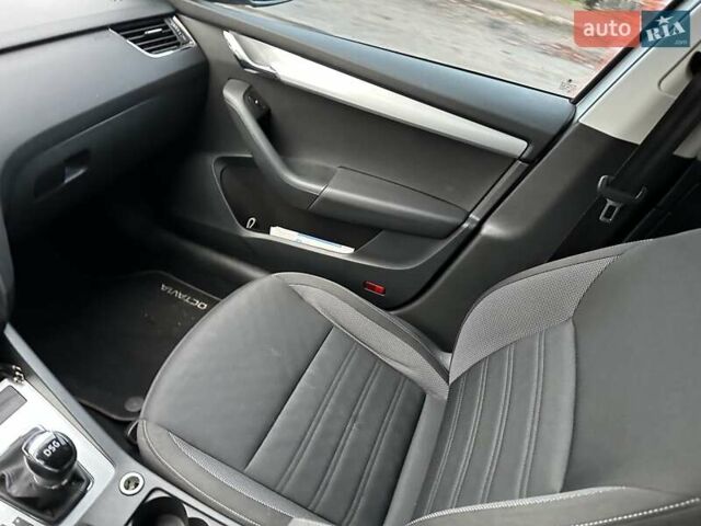Сірий Шкода Октавія, об'ємом двигуна 1.4 л та пробігом 135 тис. км за 14499 $, фото 16 на Automoto.ua