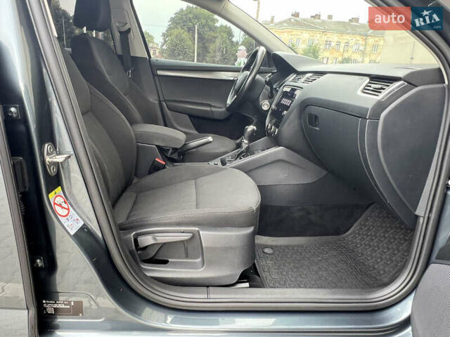 Серый Шкода Октавия, объемом двигателя 2 л и пробегом 232 тыс. км за 16999 $, фото 51 на Automoto.ua