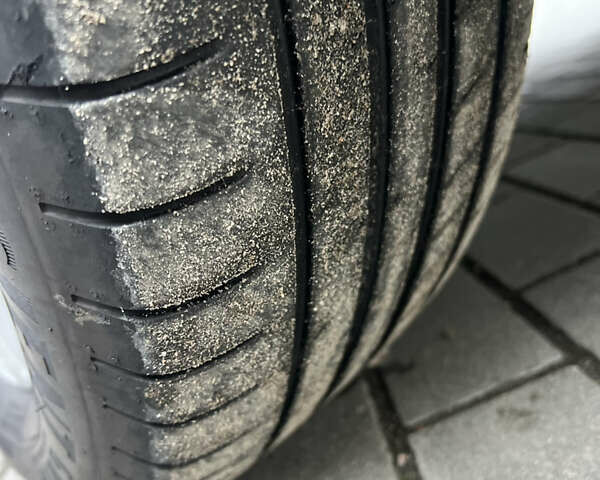 Сірий Шкода Октавія, об'ємом двигуна 1.97 л та пробігом 217 тис. км за 13000 $, фото 11 на Automoto.ua