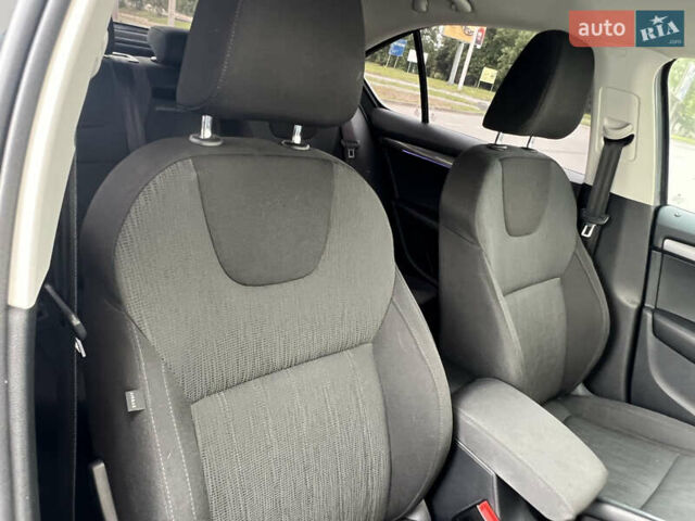 Серый Шкода Октавия, объемом двигателя 2 л и пробегом 232 тыс. км за 16999 $, фото 55 на Automoto.ua