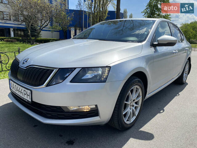 Серый Шкода Октавия, объемом двигателя 1.4 л и пробегом 167 тыс. км за 13500 $, фото 15 на Automoto.ua