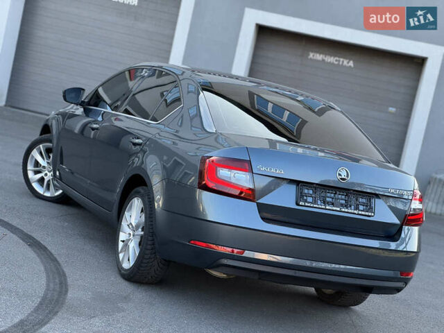 Серый Шкода Октавия, объемом двигателя 2 л и пробегом 233 тыс. км за 17350 $, фото 24 на Automoto.ua