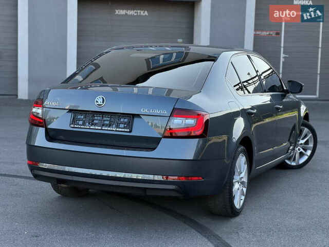 Серый Шкода Октавия, объемом двигателя 2 л и пробегом 233 тыс. км за 17350 $, фото 35 на Automoto.ua