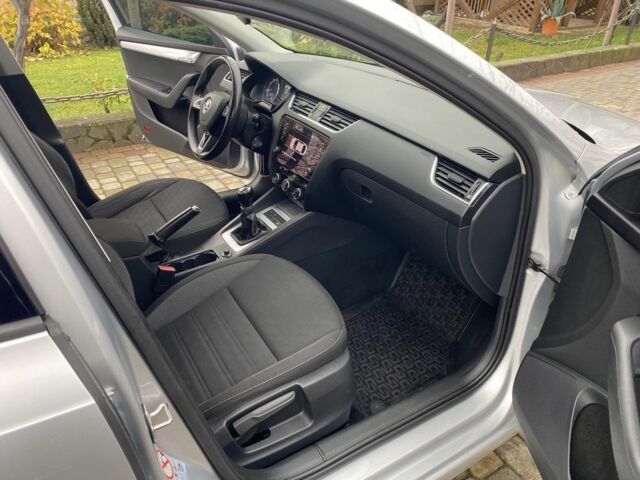 Серый Шкода Октавия, объемом двигателя 1.4 л и пробегом 224 тыс. км за 12300 $, фото 8 на Automoto.ua