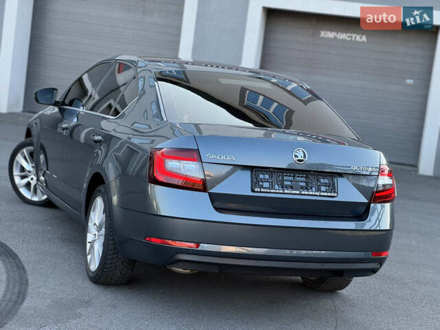 Серый Шкода Октавия, объемом двигателя 2 л и пробегом 233 тыс. км за 17350 $, фото 28 на Automoto.ua