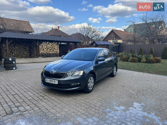 Серый Шкода Октавия, объемом двигателя 1.6 л и пробегом 97 тыс. км за 14950 $, фото 11 на Automoto.ua