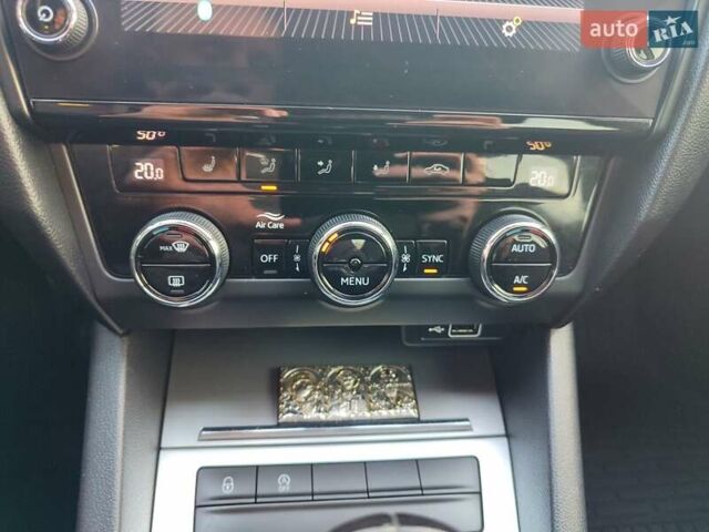 Серый Шкода Октавия, объемом двигателя 1.4 л и пробегом 56 тыс. км за 15400 $, фото 12 на Automoto.ua