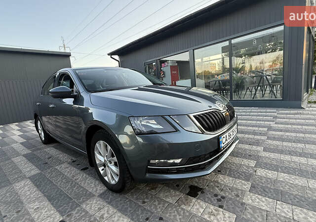 Серый Шкода Октавия, объемом двигателя 1.8 л и пробегом 245 тыс. км за 14200 $, фото 6 на Automoto.ua