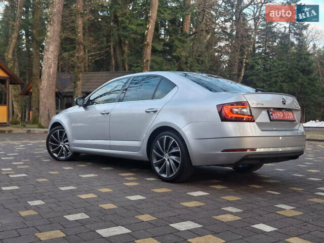 Серый Шкода Октавия, объемом двигателя 2 л и пробегом 241 тыс. км за 18499 $, фото 16 на Automoto.ua