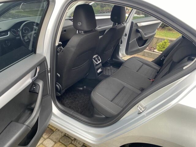 Серый Шкода Октавия, объемом двигателя 1.4 л и пробегом 224 тыс. км за 12300 $, фото 12 на Automoto.ua