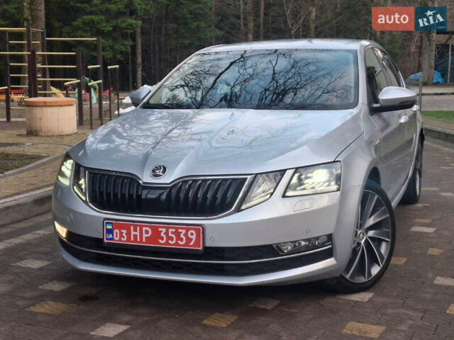 Серый Шкода Октавия, объемом двигателя 2 л и пробегом 241 тыс. км за 18499 $, фото 1 на Automoto.ua