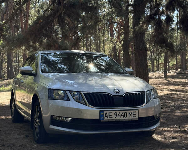 Сірий Шкода Октавія, об'ємом двигуна 1.6 л та пробігом 115 тис. км за 15899 $, фото 9 на Automoto.ua