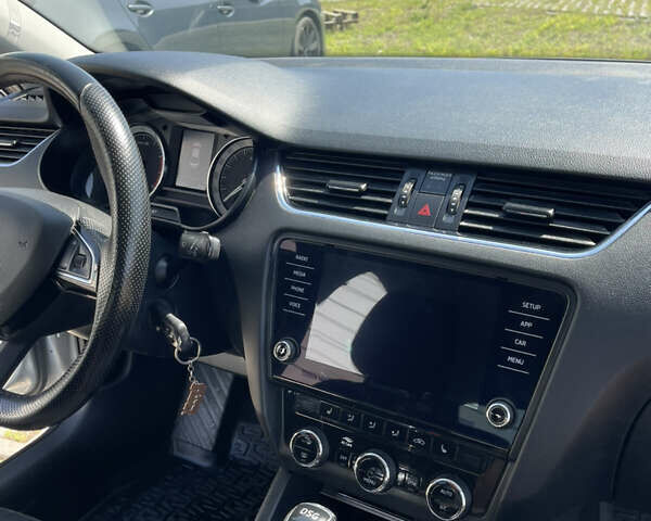 Серый Шкода Октавия, объемом двигателя 1.4 л и пробегом 120 тыс. км за 16200 $, фото 31 на Automoto.ua