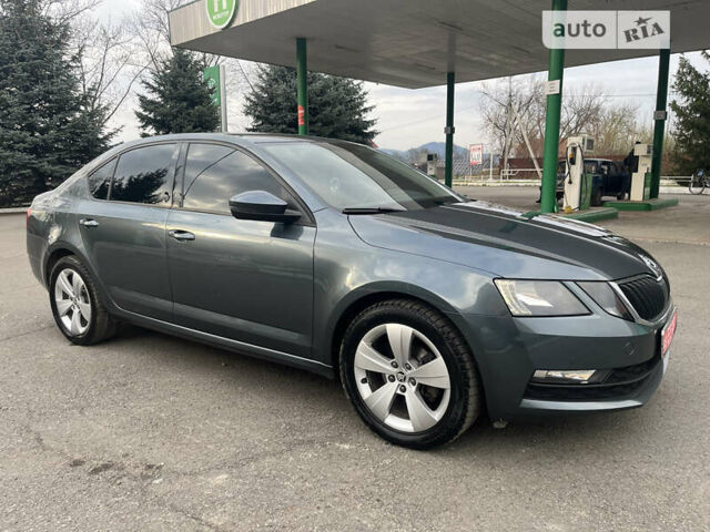 Сірий Шкода Октавія, об'ємом двигуна 2 л та пробігом 236 тис. км за 17400 $, фото 118 на Automoto.ua