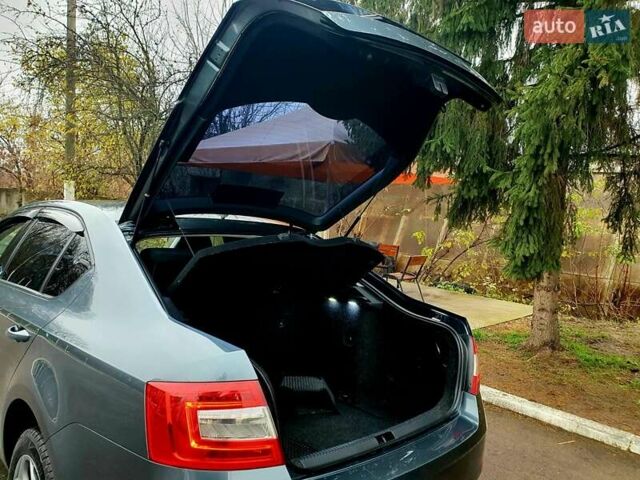 Серый Шкода Октавия, объемом двигателя 1.6 л и пробегом 230 тыс. км за 13700 $, фото 23 на Automoto.ua