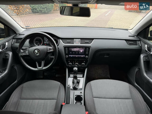 Сірий Шкода Октавія, об'ємом двигуна 2 л та пробігом 190 тис. км за 17500 $, фото 46 на Automoto.ua