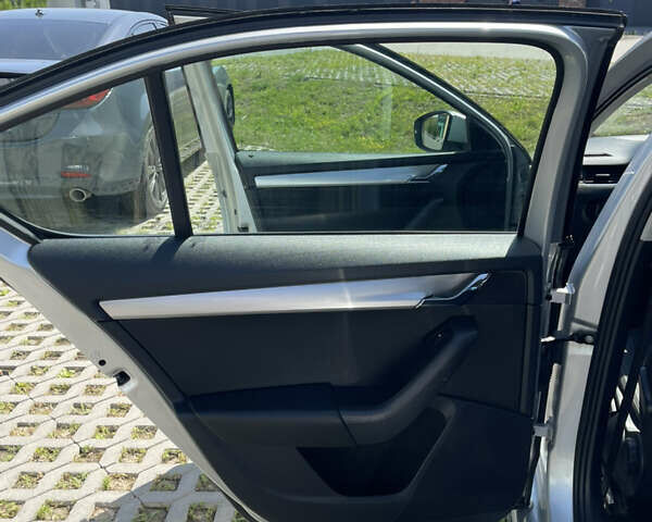 Серый Шкода Октавия, объемом двигателя 1.4 л и пробегом 120 тыс. км за 16200 $, фото 28 на Automoto.ua