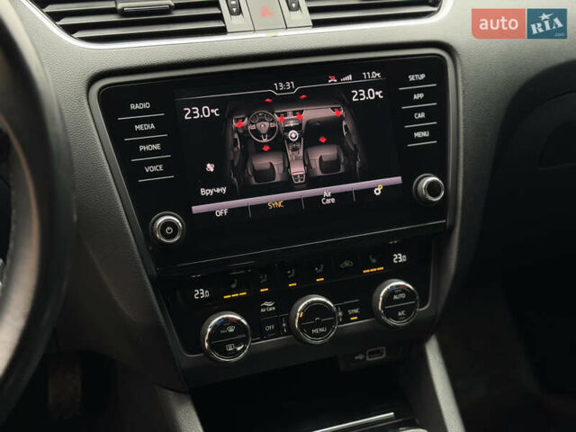 Сірий Шкода Октавія, об'ємом двигуна 2 л та пробігом 190 тис. км за 17500 $, фото 44 на Automoto.ua