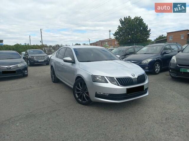Шкода Октавия 2019 в Полтаве на Automoto.ua Серый Шкода Октавия, объемом двигателя 1.6 л и пробегом 181 тыс. км за 13999 $, фото 1 на Automoto.ua