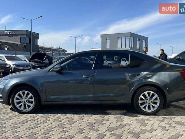 Серый Шкода Октавия, объемом двигателя 1.6 л и пробегом 277 тыс. км за 14000 $, фото 3 на Automoto.ua