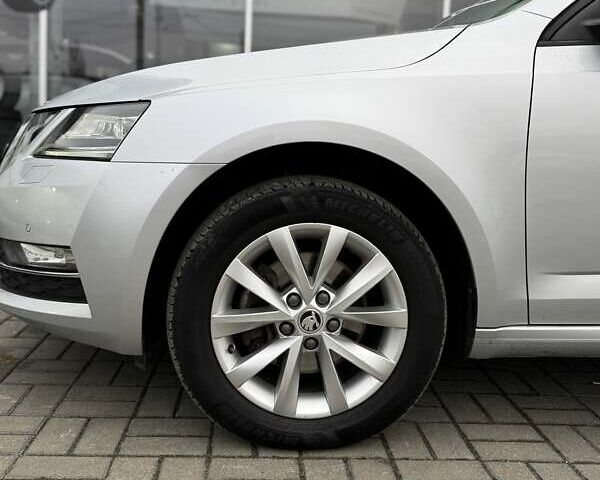 Сірий Шкода Октавія, об'ємом двигуна 1.97 л та пробігом 152 тис. км за 18224 $, фото 3 на Automoto.ua