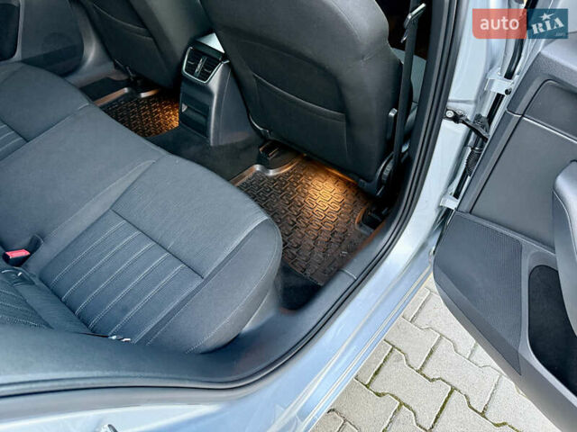 Сірий Шкода Октавія, об'ємом двигуна 2 л та пробігом 243 тис. км за 15800 $, фото 23 на Automoto.ua