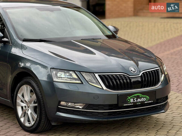 Сірий Шкода Октавія, об'ємом двигуна 2 л та пробігом 190 тис. км за 17500 $, фото 27 на Automoto.ua