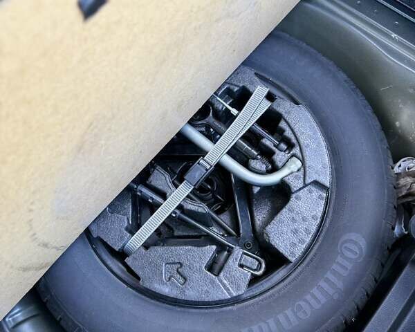 Серый Шкода Октавия, объемом двигателя 1.6 л и пробегом 135 тыс. км за 15900 $, фото 14 на Automoto.ua