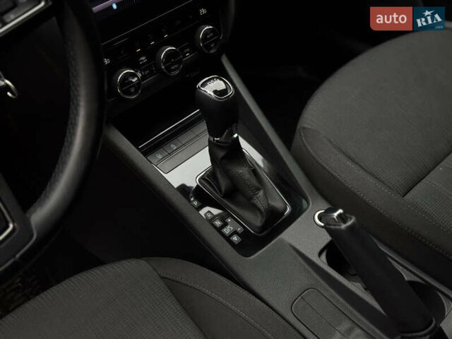 Сірий Шкода Октавія, об'ємом двигуна 2 л та пробігом 190 тис. км за 17500 $, фото 40 на Automoto.ua