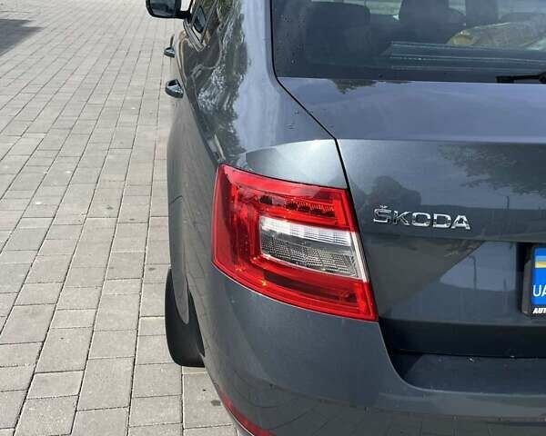 Серый Шкода Октавия, объемом двигателя 1.97 л и пробегом 235 тыс. км за 17000 $, фото 33 на Automoto.ua